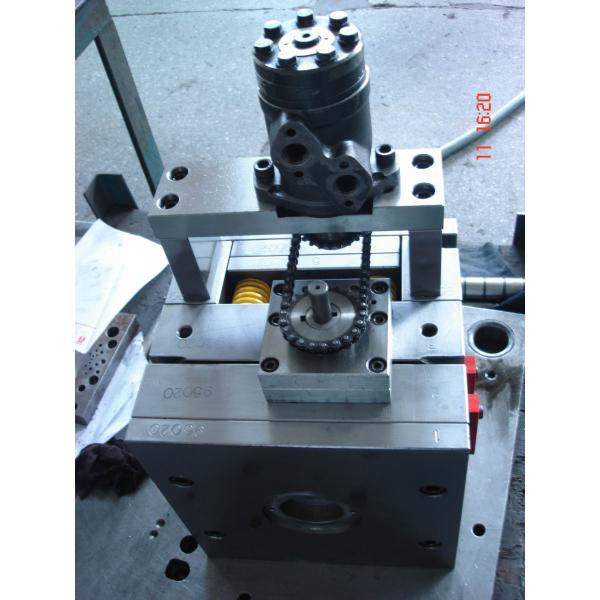 PP HDPE Plastic Injection Molding Automotive Parts , Cavity Injection Molding