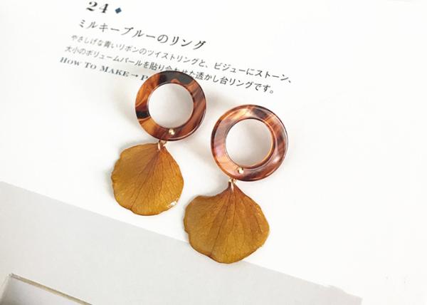 Quality Korea Style Women Elegant Crystal Rhinestone Ear Stud Dry Ginkgo Leaves Cheap Silver Earring for sale