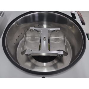 Floor standing centrifuge, Microprocessor Refrigerated Centrifuge, Low Speed