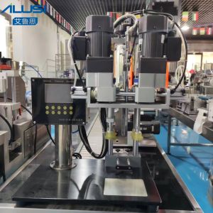 China SUS304 Pneumatic Tabletop Bottle Capping Machine Desktop Bottle Screw Capper wholesale