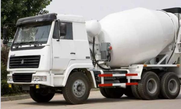 Quality Used Concrete Mixer Machine Truck , Howo Used Ready Mix Trucks 12M³ 6X4 for sale