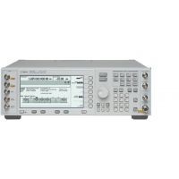 Rohde & Schwarz RF Signal Generator SME06 Benchtop Form Factor