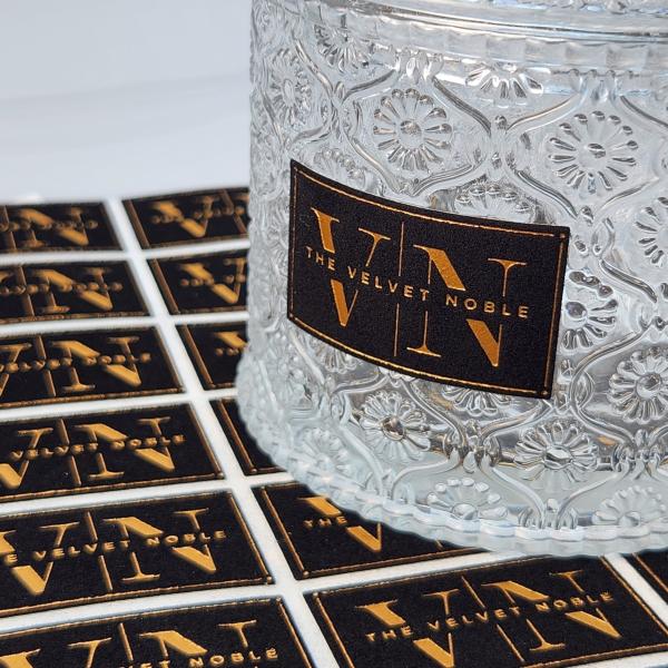 High Quality Customized Embossed UV Gold Foil Printing Card Press Gold Art Paper Velvet Gold Stamping Label Sticker for Perfume & Party