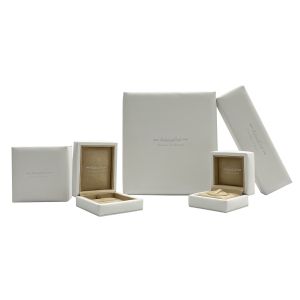 China Hot Stamping Luxury Jewelry Diamond Packaging Box With Outer Packing wholesale