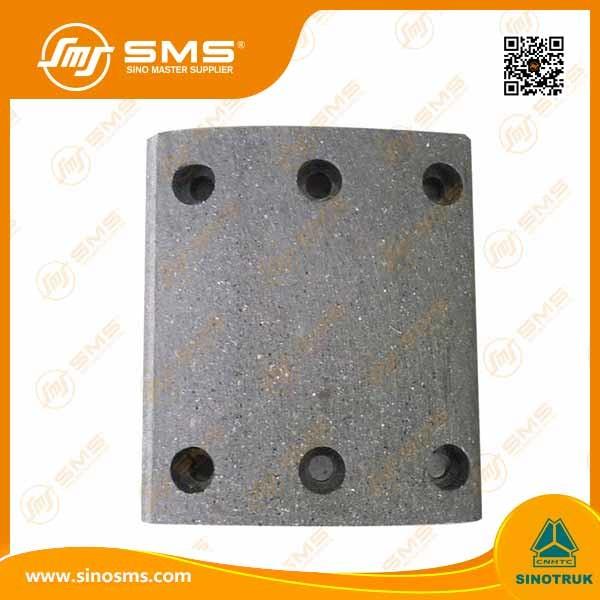 Quality WG9100440027A  Brake Lining Front Sinotruk Howo Truck Chassis Spare Parts for sale