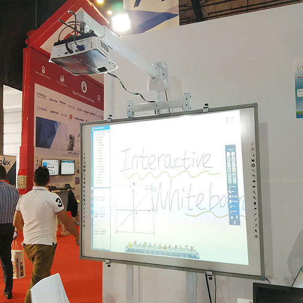 China FCC Multimedia Educational Smart Interactive Whiteboards For Schools wholesale