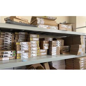 3000MHz Original IC Electronic Components Texas Instruments TMUX1511RSVR