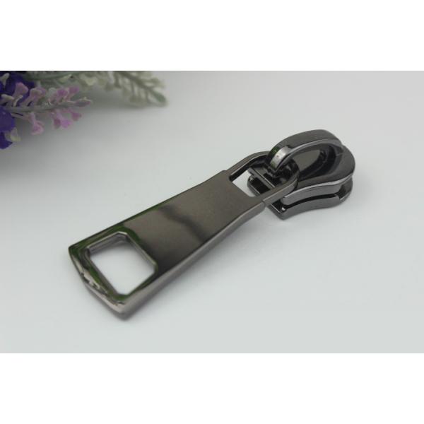 Factory price customized size zinc alloy light gold No.15 metal zipper slider with puller