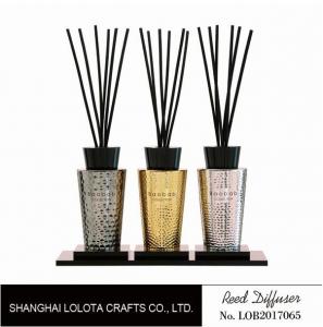 China Luxury Room Aromatherapy Reed Diffuser With Black Top Cover , Screen Printing wholesale