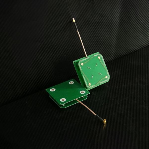 Quality High Gain Handheld RFID Antenna Small Size Circular Polarization UHF RFID Antenna 3dBi with SMA(MMCX optional) for sale