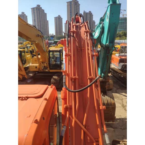 Orange Doosan Excavator 22 Tons 195 Power 1.2M Bucket Capacity