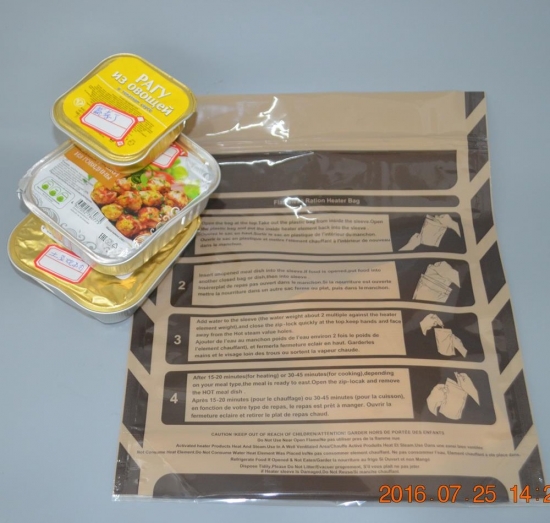 Convenient Flameless Food Heater Release Steam Fast Heat , Camping / Home Thermoelectric Heater Custom Printing Logo