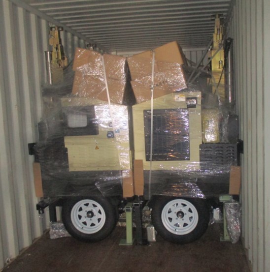 Outdoor Diesel Generator Light Tower Vehicle Mounted With 4 Lamps with 7m mast