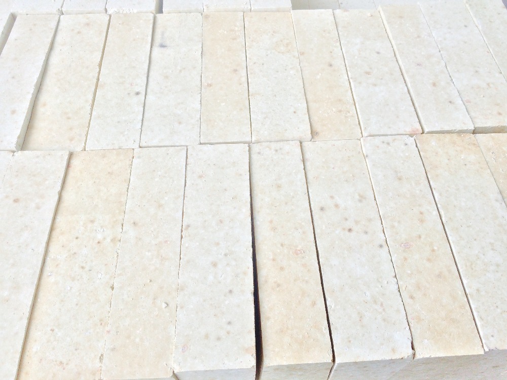 High Alumina Brick Wall Customizable Size and High Refractoriness for Furnace Lining