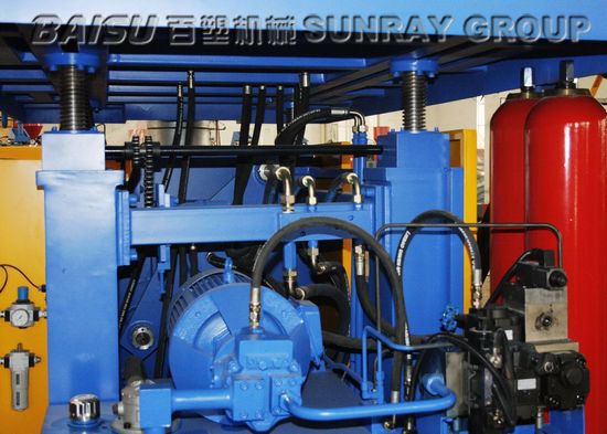 LDPE Watering Can Blow Molding Equipment 11.8 Tons Heavy Weight SRB80