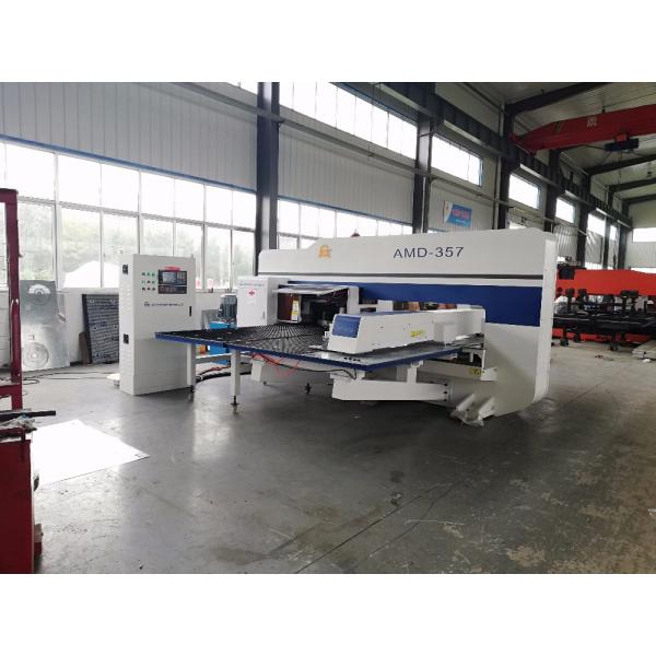 32 Stations Hydraulic CNC Sheet Metal Punching Machine , Cnc Punch Press Machine