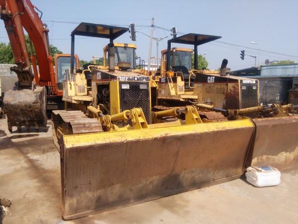 Quality  dozerD5C D5C LGP Used  bulldozer For Sale second hand dozers tractor for sale