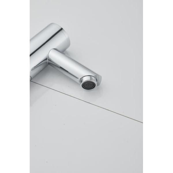 Solid Brass Silver Thermostatic Intelligent Electricity Shower Faucet