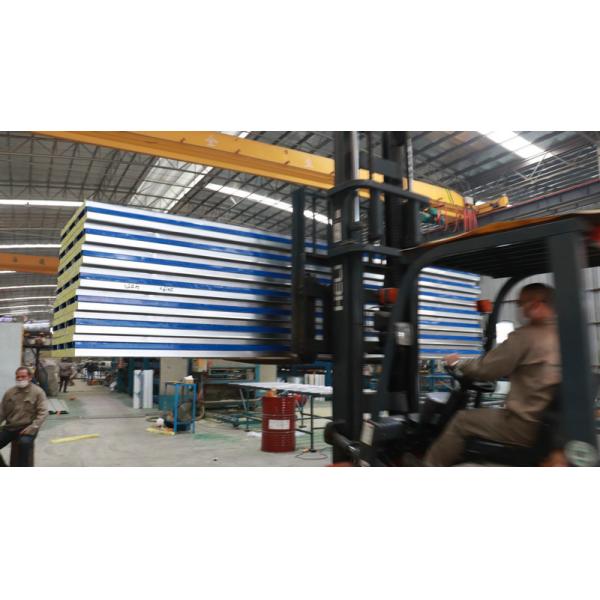 Prefab House Sound Insulation Fireproof Glass Wool Sandwich Panel