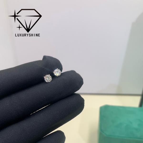 LuxuryShine Round Lab Grown Diamond Stud Earrings VVS2/VS1 Clarity 18K solid Gold custom Jewelry with IGI Certificate fashion earrings Valentine's Day