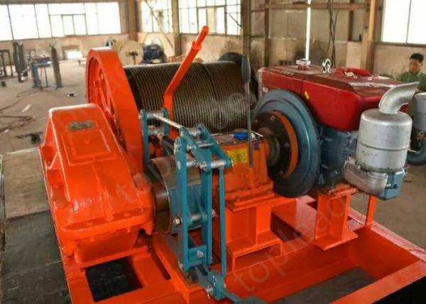 Quality Diesel engine power winch used for loading and unloading heavy cargo for sale