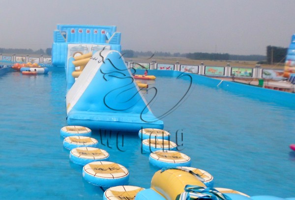 giant commercial Inflatable obstacle course for water games