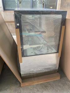 China Stainless Steel Base Refrigerated Pastry Case Cooler With Double Shelves wholesale