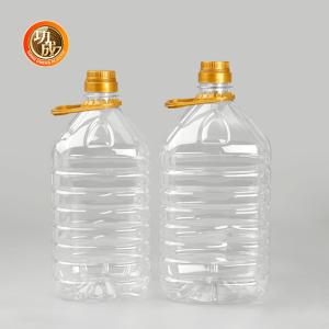 China Food Grade Cylinder Plastic Condiment Bottles Screw On Lid For Seasonings / Condiments wholesale