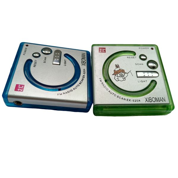 3.5mm Jack Small Fm Radio Adorable portable pocket radio listen to music