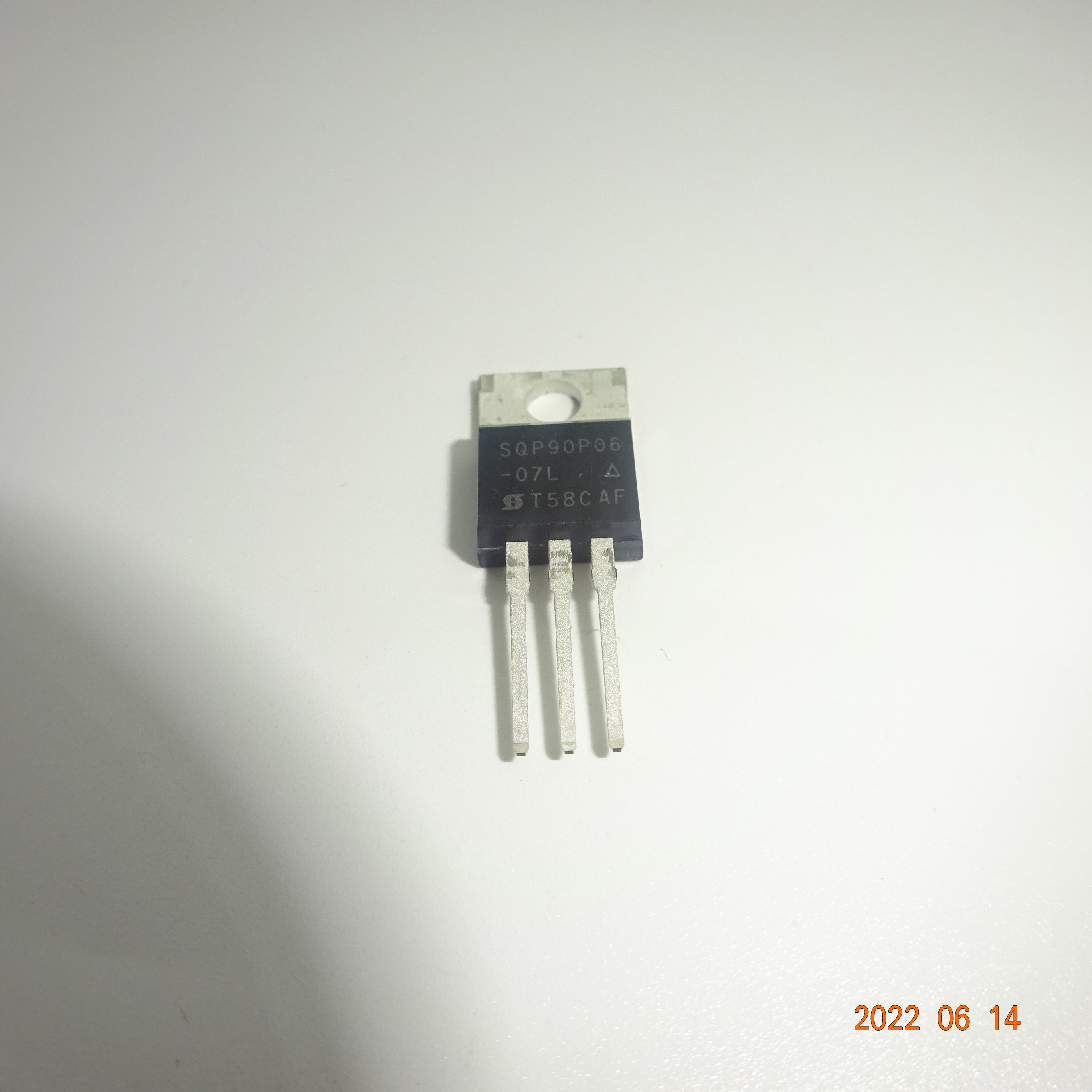 China OEM MOSFET Diode Transistor Chips IC SQP90P06-07L-GE3 wholesale
