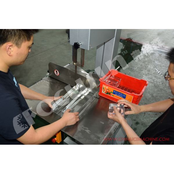 Transparent Block Ice Maker with Condenser Core Components Ice Sculpture Machine