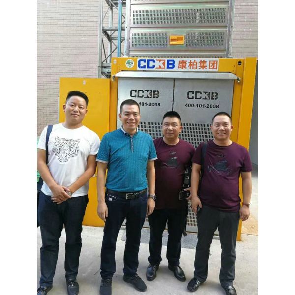 Loading Unloading 46 M / Min Rack And Pinion Lifter