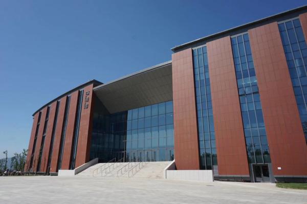 Architectural Exterior Wall Cladding Facade Systems , Rainscreen Cladding