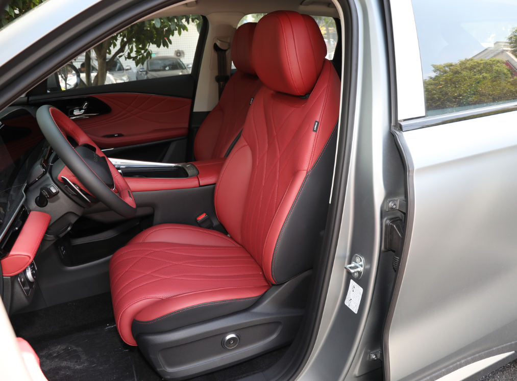 Electric Steering System 2023 Exeed RX 2.0T 400T 261ps Gasoline SUV 5 Seats LED Left 5doors