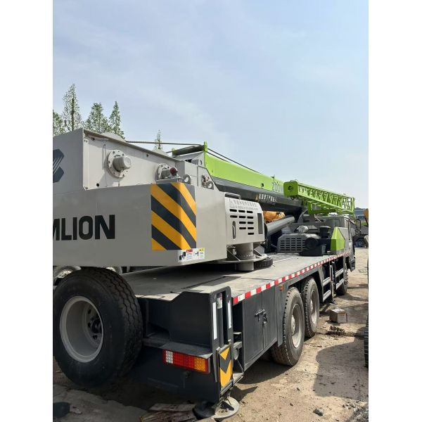 High Qulity Low Hours Used Crane Zoomlion ZLJ5320JQZ25V