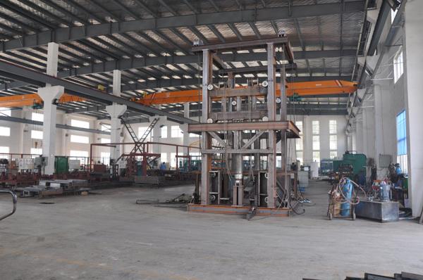 Quality Save Space 4M Lifting Height 2000Kg Loading Capacity Guide Rail Elevator for Steel Structure Workshop for sale