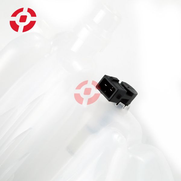 Coolant Radiator Reservoir Bottle T2H19682 Engine Coolant Overflow Recovery Reservoir Tank Car Engine Radiator Cooling Pot Coolant Expansion Tank For