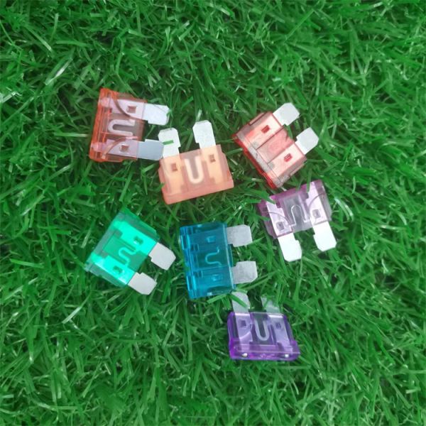 Dissmann 50A 5G Communication Module Fuses DC80V Automotive Blade Fuse in China