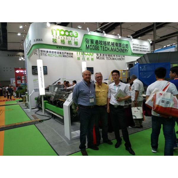 Recyclable PET bottle recycling plastic line