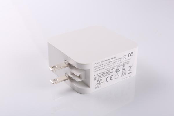 Quality 60W USB C Universal Adapter 15V 20V 5V 12V USB Power Plug Wall Adapter for sale