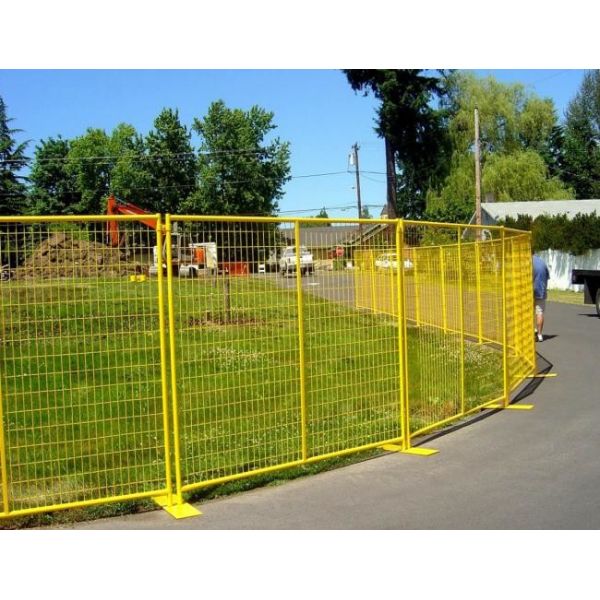 PVC Coated Welded Wire Mesh Panels for Canada Temporary Fencing with 3mm to 6mm Wire Diameter and 2m to 5.2m Length
