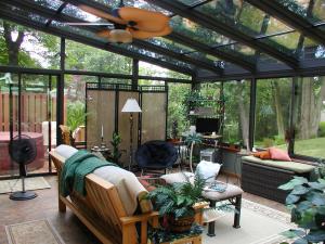 China UV Resistant Modern Glass Roof Sunroom Versatile Outdoor Structure wholesale