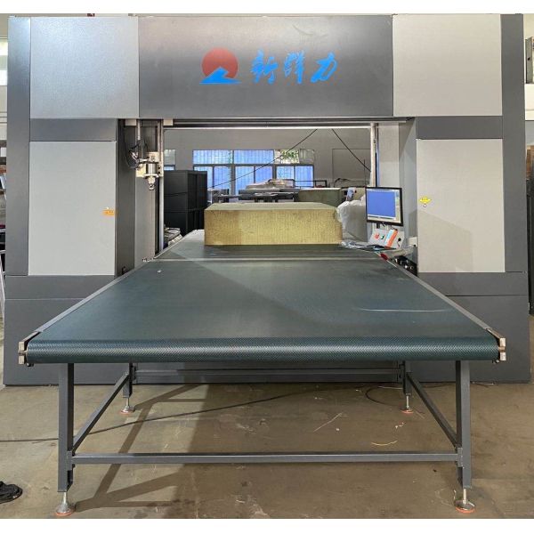 China CAD Software Sofa Sponge 10Kw Steel CNC Foam Cutting Machine wholesale