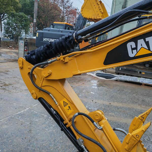 used engineering construction machinery CAT 305.5E 5 ton used excavators china CAT 305.5 earthmoving machinery