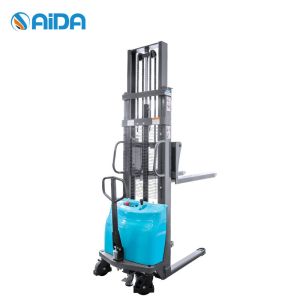 China Self Lifting Pallet Stacker 1.5ton wholesale