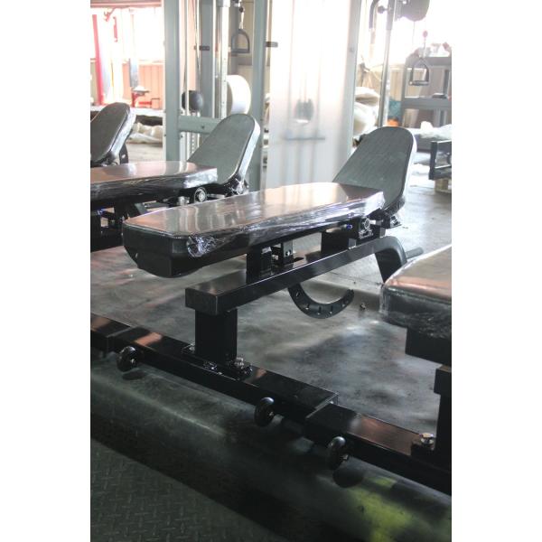 Commercial Adjustable Weight Bench Press Gym Equipment Free Weights Bench for Indoor Use Metal Material
