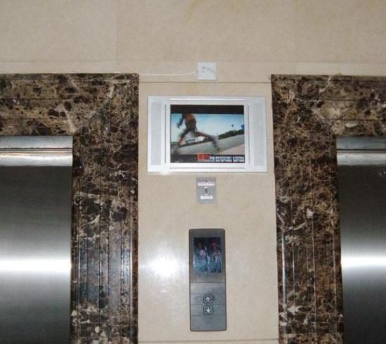 10.4 inch Wall Mount LCD Display with LG or Samsung LCD Panel 350cd/m2