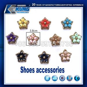 China Metal Multicolor Fashion Shoe Buckles , Zinc Alloy Small Buckles For Shoes on sale