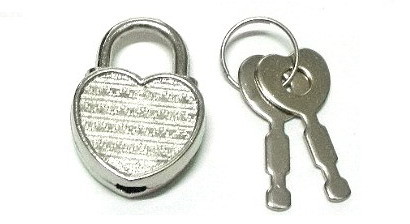 China Zinc Alloy Heart Shaped Small Notebook Lock for Stationery wholesale