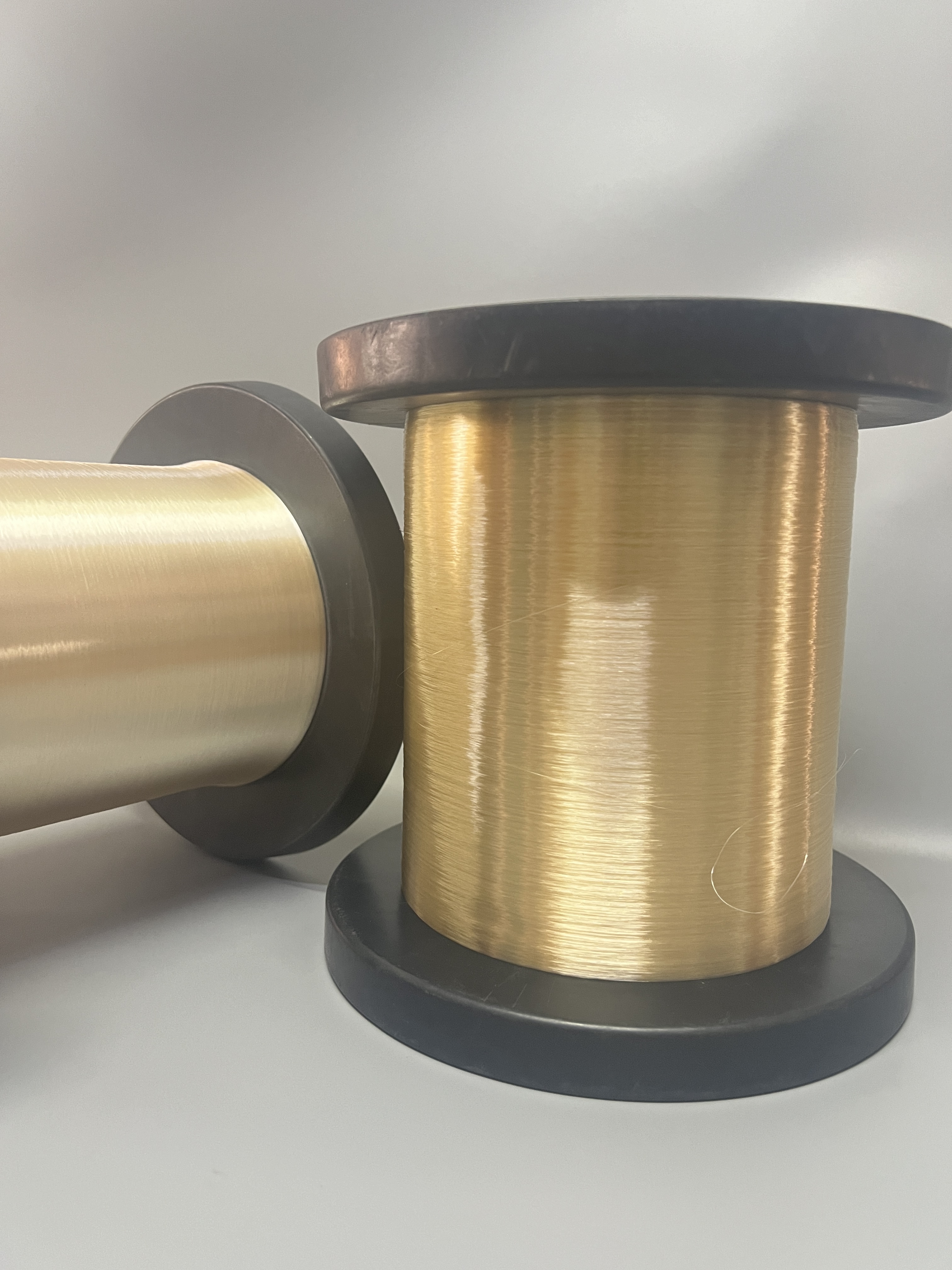 180D 0.18MM 0.06MM PPS Monofilament Yarn High Temperature Resistance for Garment Fabric